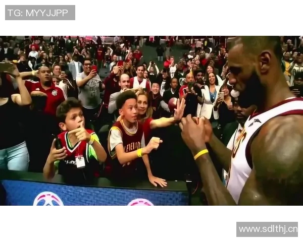 字母哥赛场动情瞬间回顾这一幕温暖全场引发无数球迷泪目