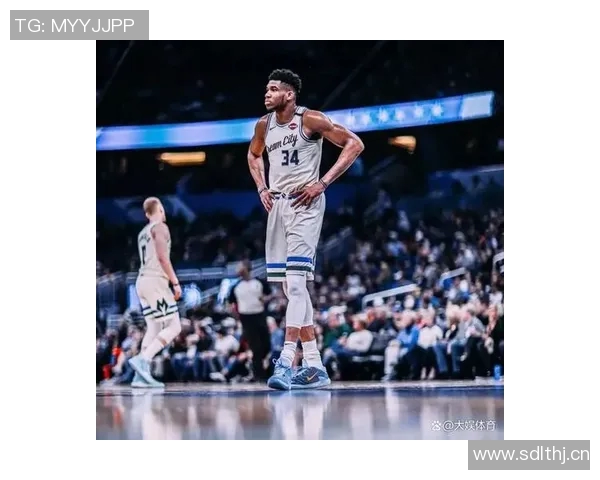 五年成长见证布克全能蜕变数据进化全面对比解析 五年成长见证布克全能蜕变数据进化全面对比解析